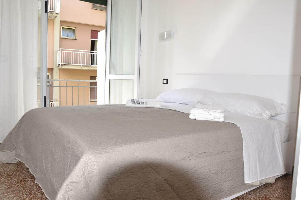 Il Nido Di Quarto Con Park Auto Macchine Piccole Segmento B Genoa Ngoại thất bức ảnh