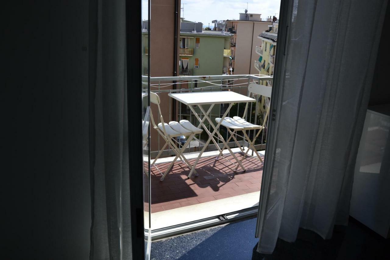 Il Nido Di Quarto Con Park Auto Macchine Piccole Segmento B Genoa Ngoại thất bức ảnh