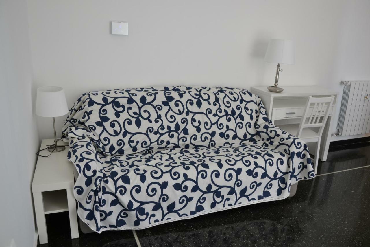 Il Nido Di Quarto Con Park Auto Macchine Piccole Segmento B Genoa Ngoại thất bức ảnh